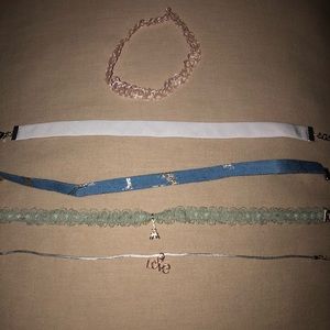 5 chokers
